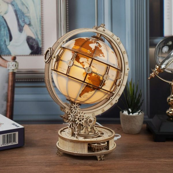 Maquette Bois Globe Terrestre